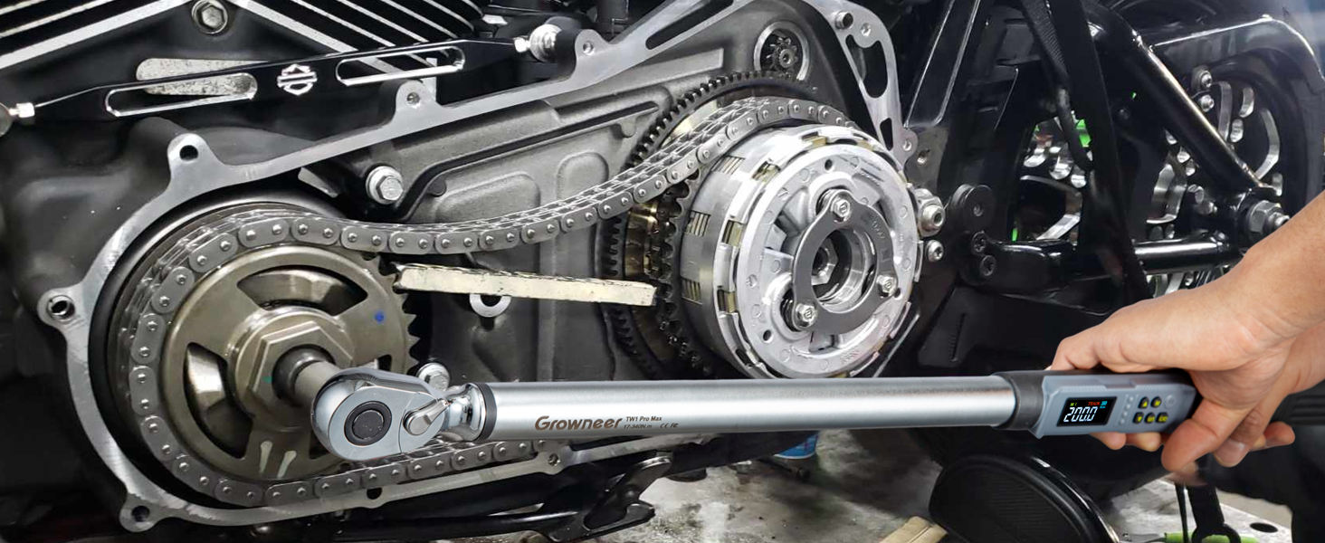 1 2 inch heavy-duty digital torque wrench 17–340 Nm11