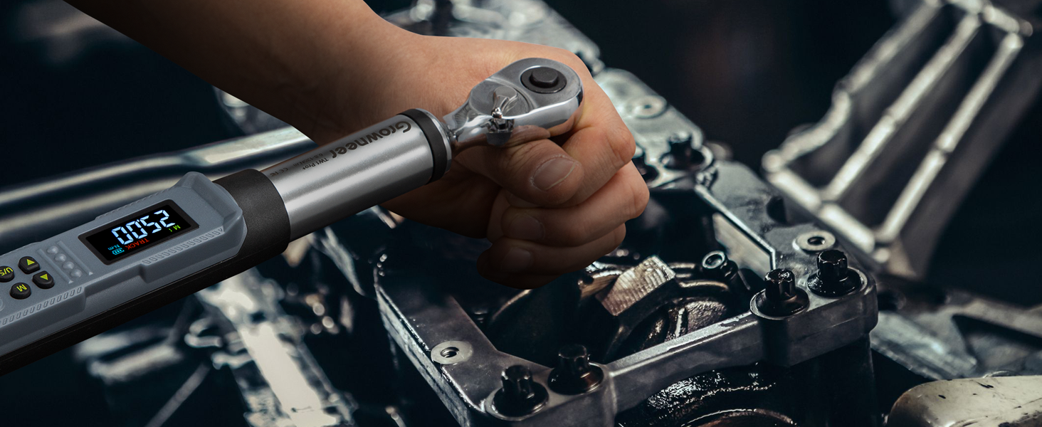 3 8 inch electronic torque wrench 6.8–135 Nm12