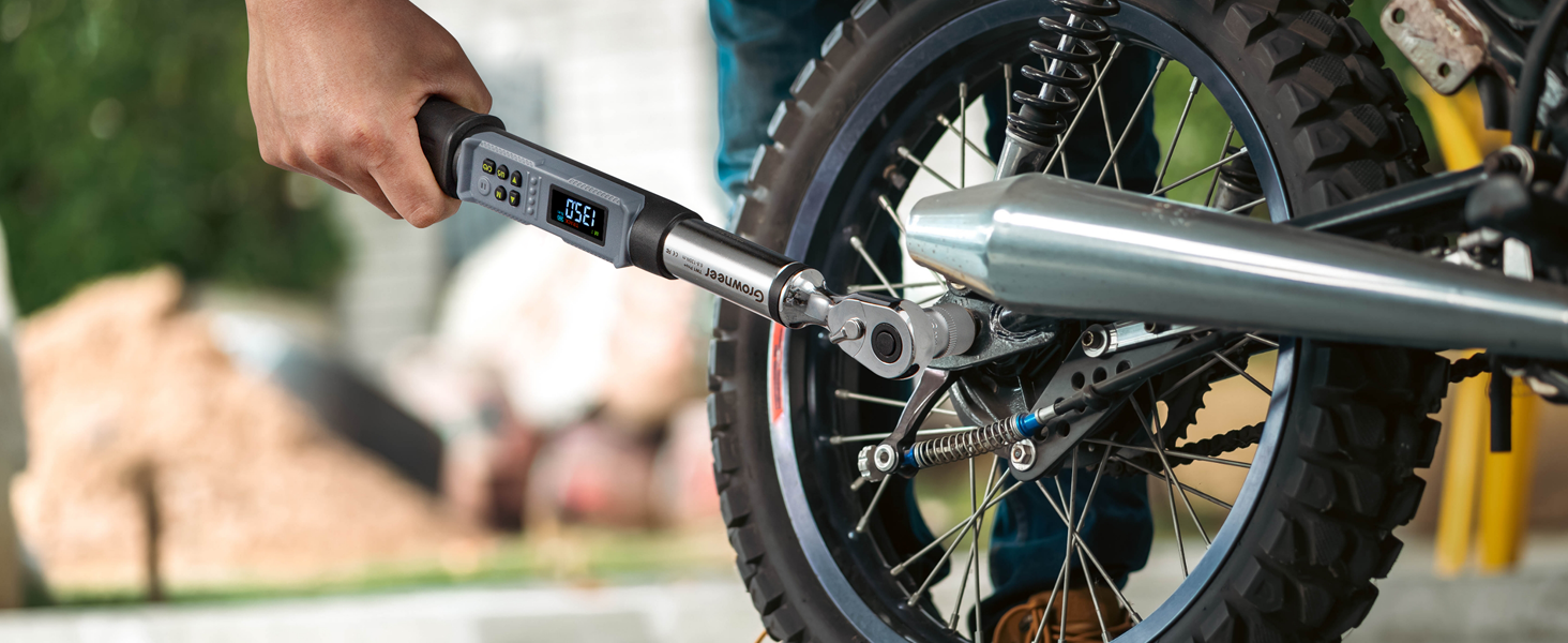 3 8 inch electronic torque wrench 6.8–135 Nm13