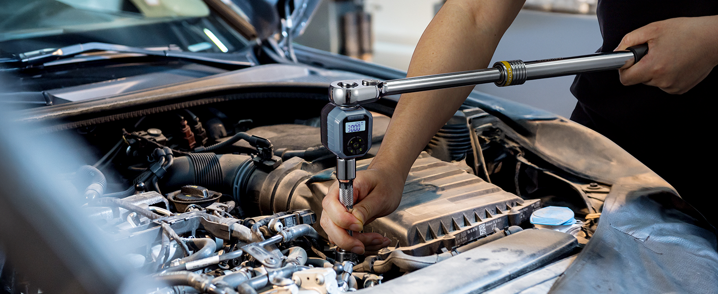 digital torque wrench 10–340 Nm9